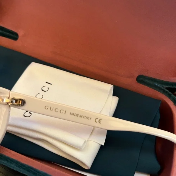 Gucci Ivory Sunglasses (Eyeglass Frames) GG0470o - Picture 7 of 11